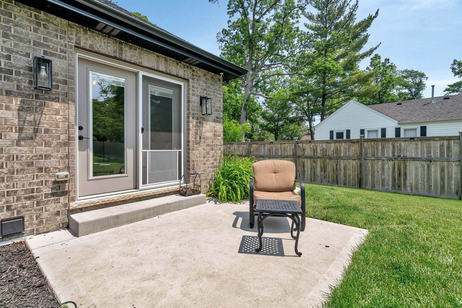 20111 North Woodland Circle, Mokena, IL 60448