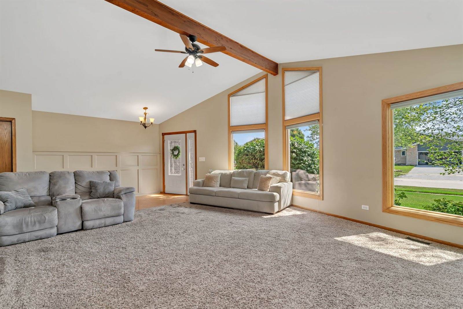 20408 South Grand Prairie Lane, Frankfort, IL 60423