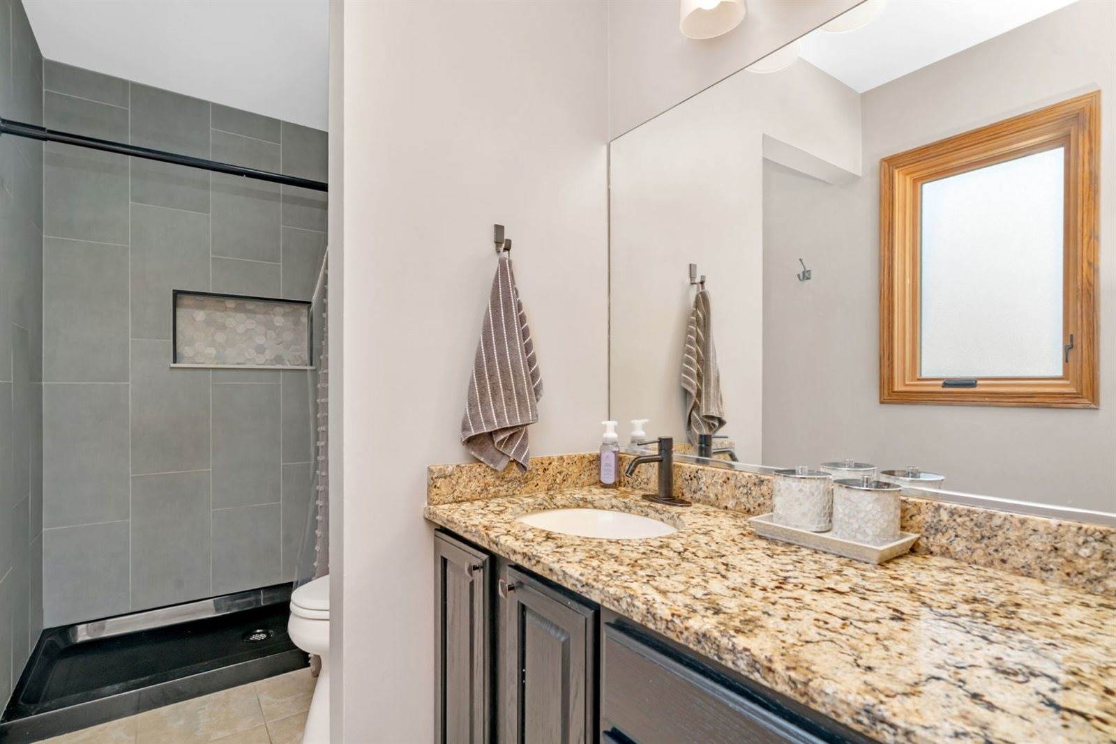 20408 South Grand Prairie Lane, Frankfort, IL 60423