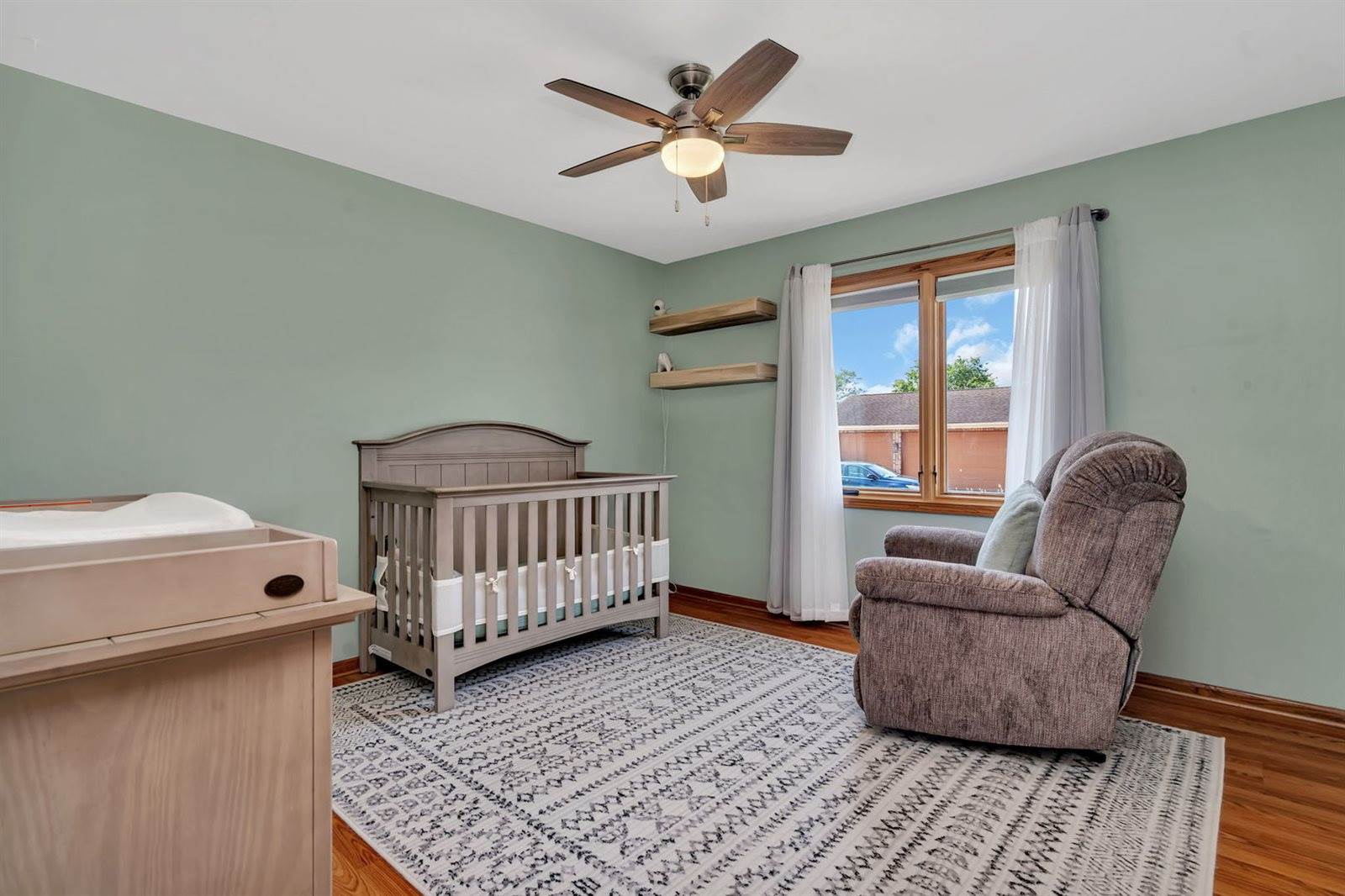 20408 South Grand Prairie Lane, Frankfort, IL 60423