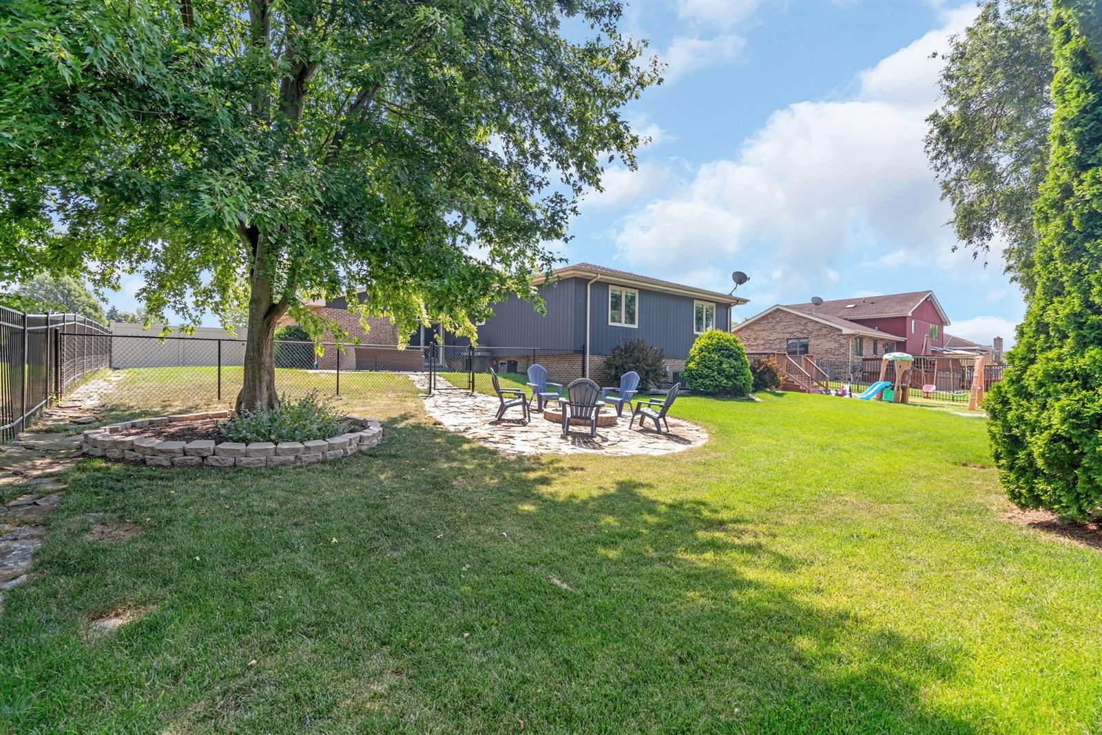 20408 South Grand Prairie Lane, Frankfort, IL 60423