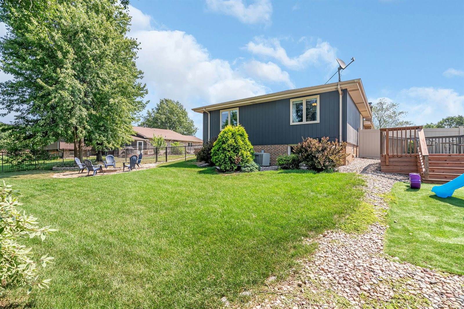 20408 South Grand Prairie Lane, Frankfort, IL 60423