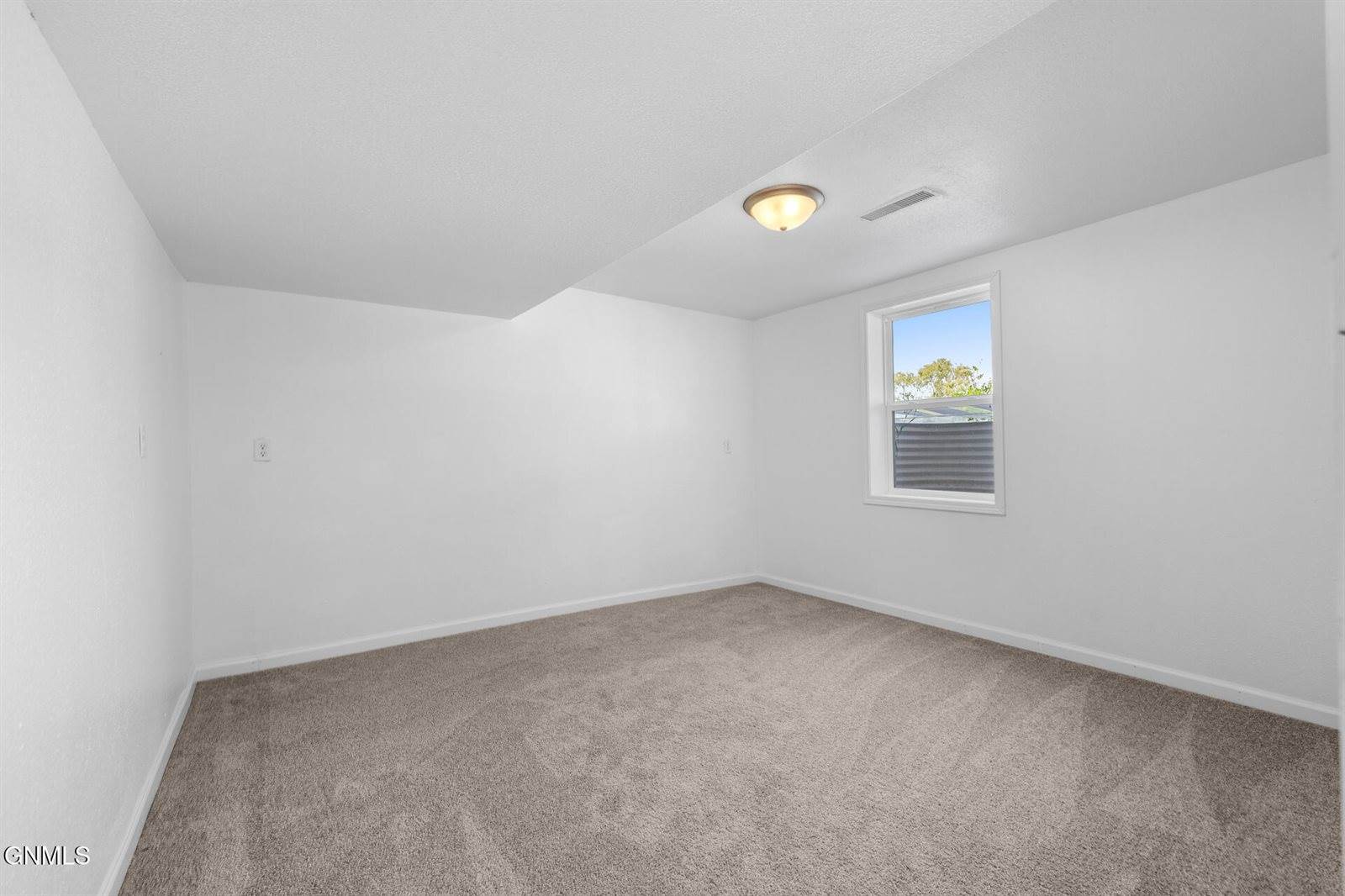 30 70th Street East, Williston, ND 58801