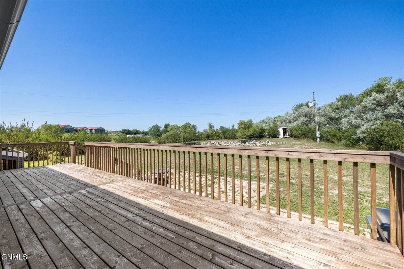 30 70th Street East, Williston, ND 58801