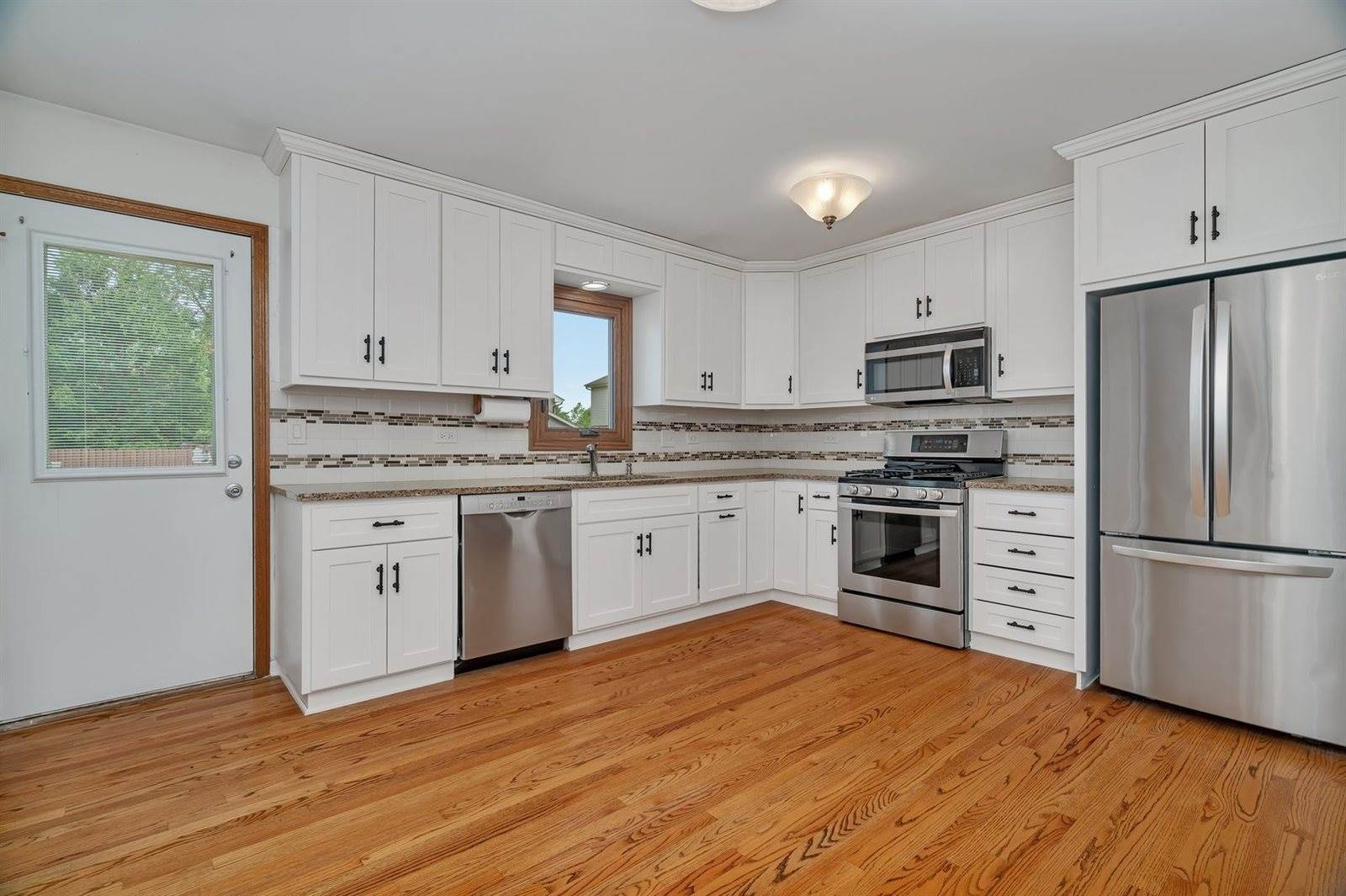 8932 Pebble Beach Lane, Orland Park, IL 60462