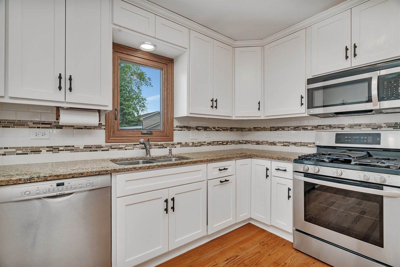 8932 Pebble Beach Lane, Orland Park, IL 60462