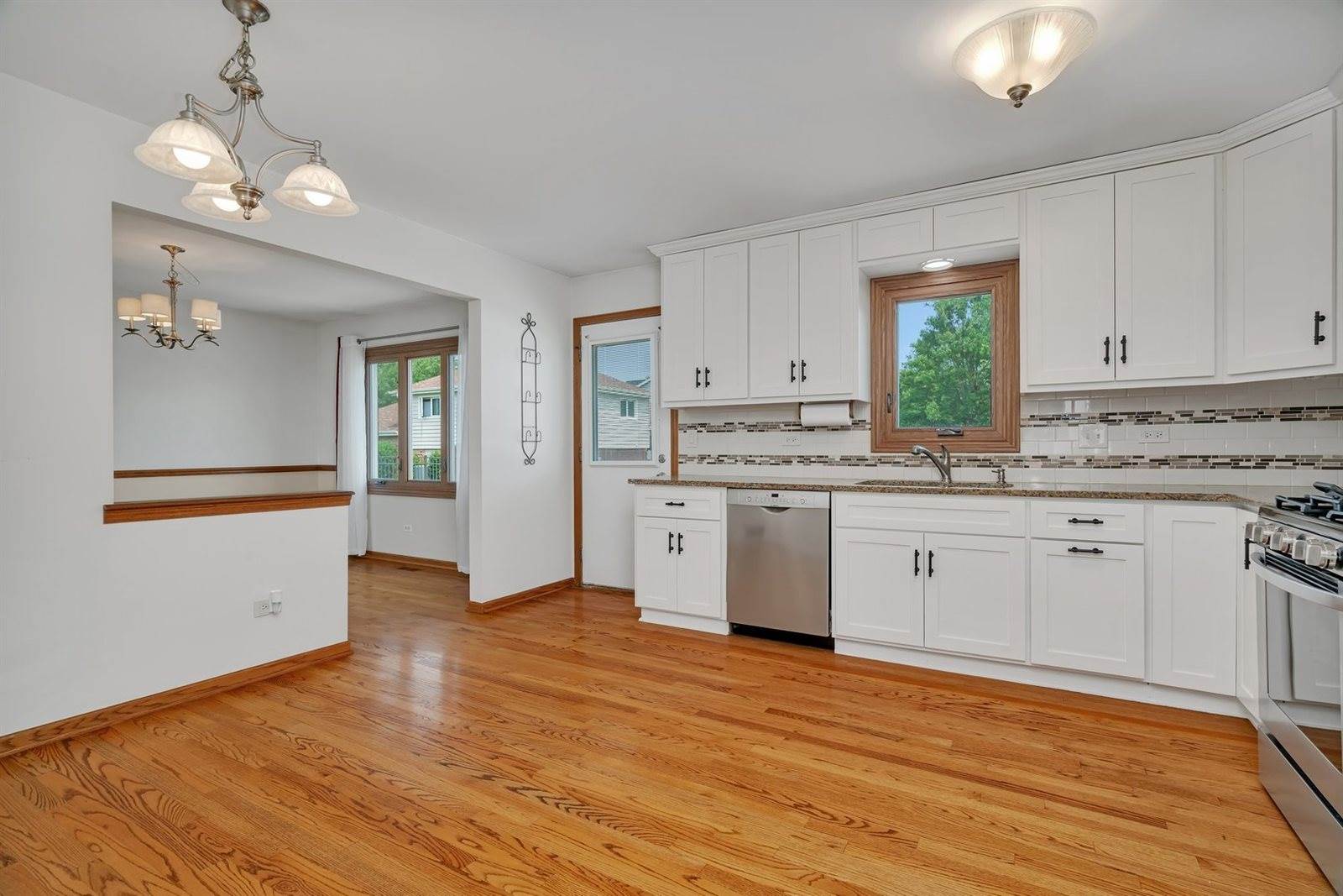 8932 Pebble Beach Lane, Orland Park, IL 60462