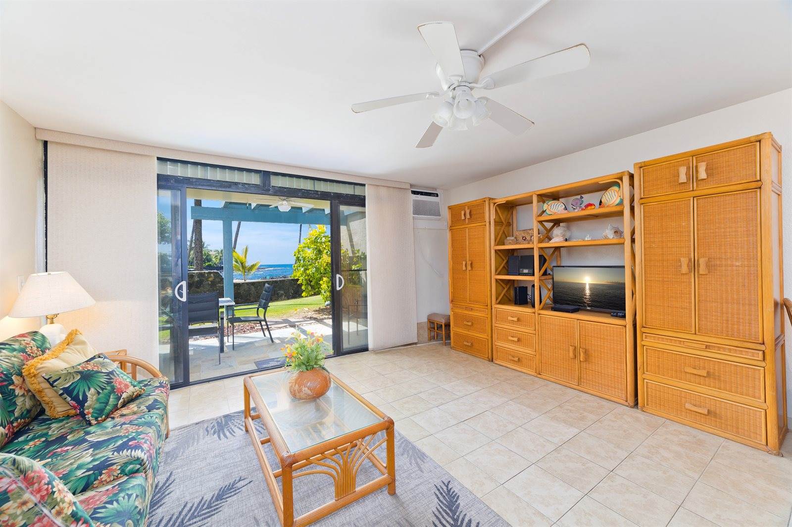 75-5888 Alii Dr, #B6, Kailua-Kona, HI 96740