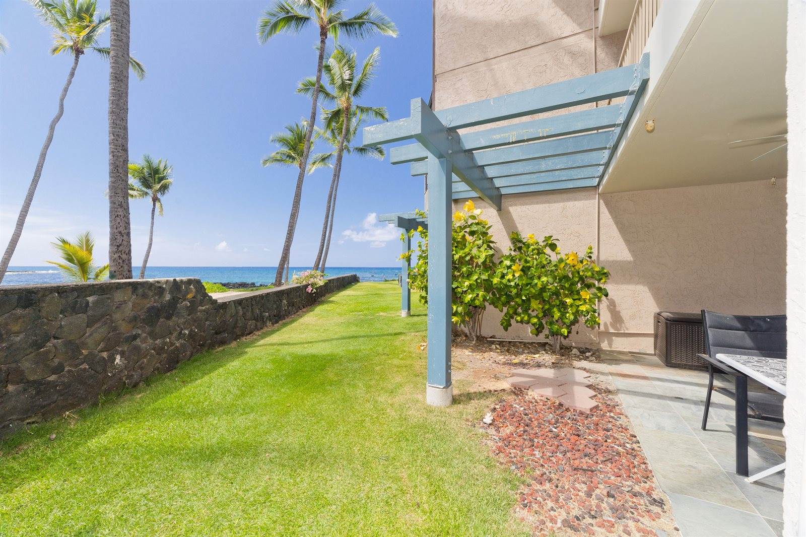 75-5888 Alii Dr, #B6, Kailua-Kona, HI 96740