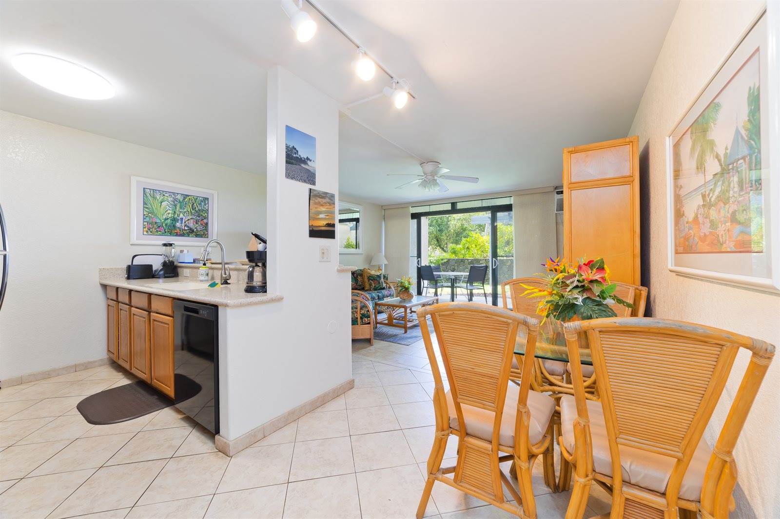 75-5888 Alii Dr, #B6, Kailua-Kona, HI 96740