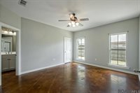 41066 Don Lou Rd, Gonzales, LA 70737