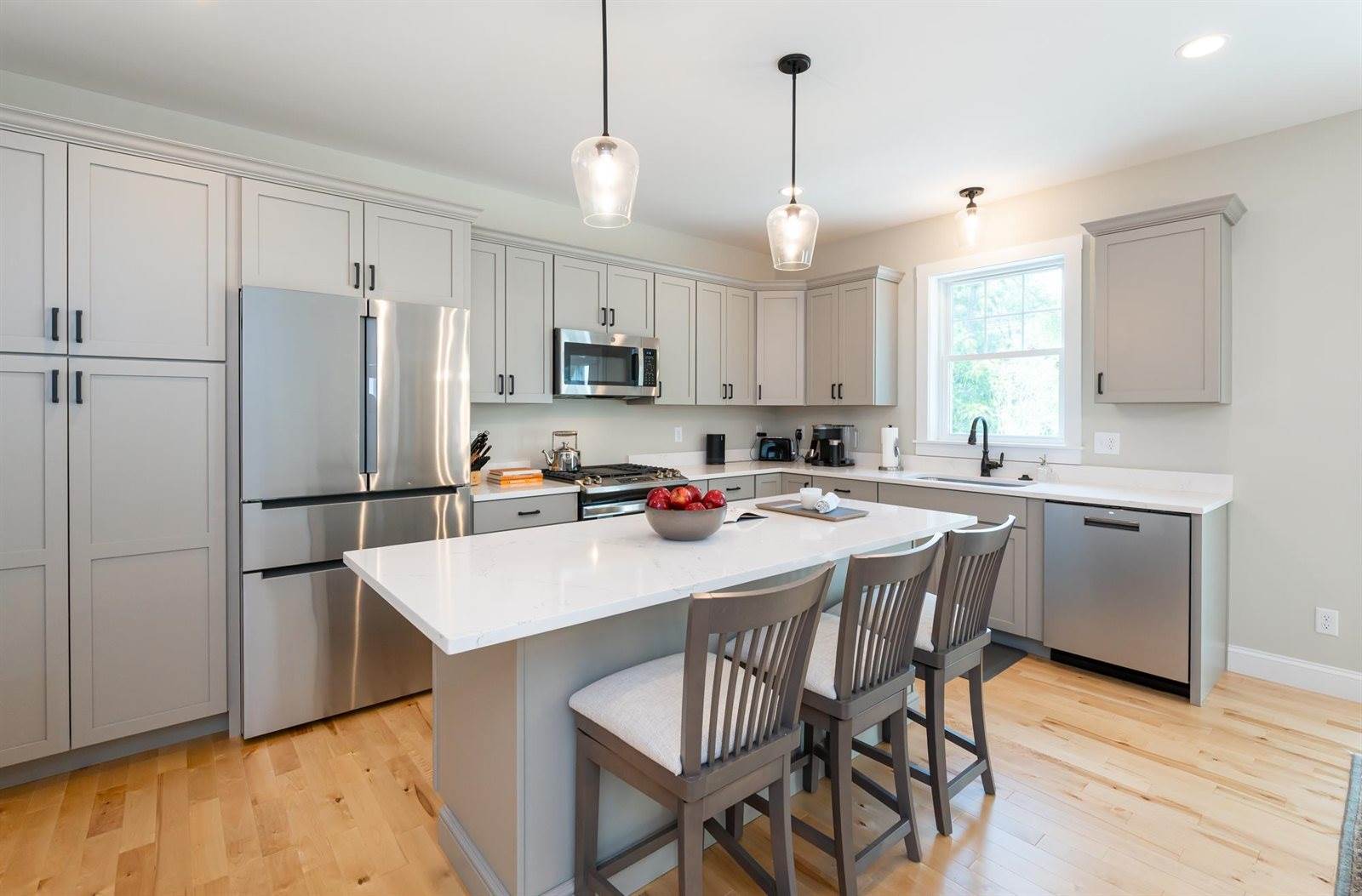 15 Rose Fountain Lane, Hampton, NH 03842