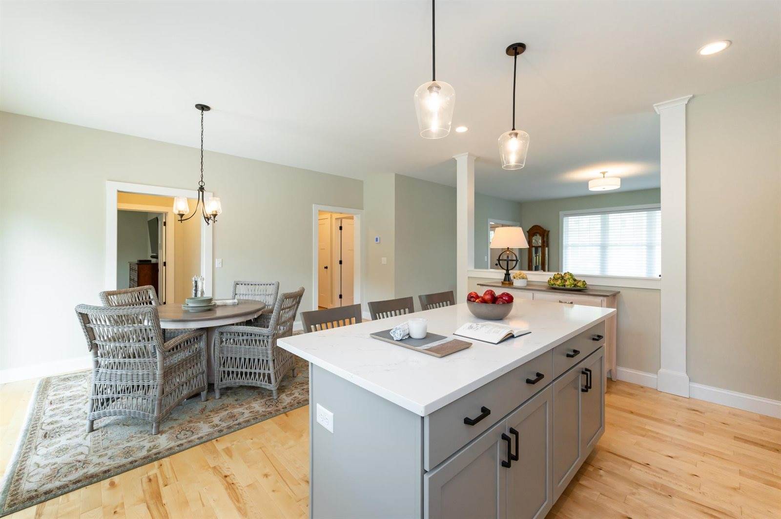 15 Rose Fountain Lane, Hampton, NH 03842