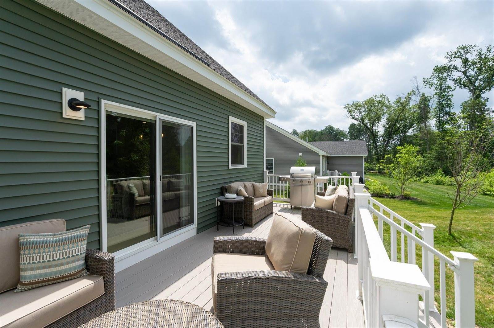 15 Rose Fountain Lane, Hampton, NH 03842