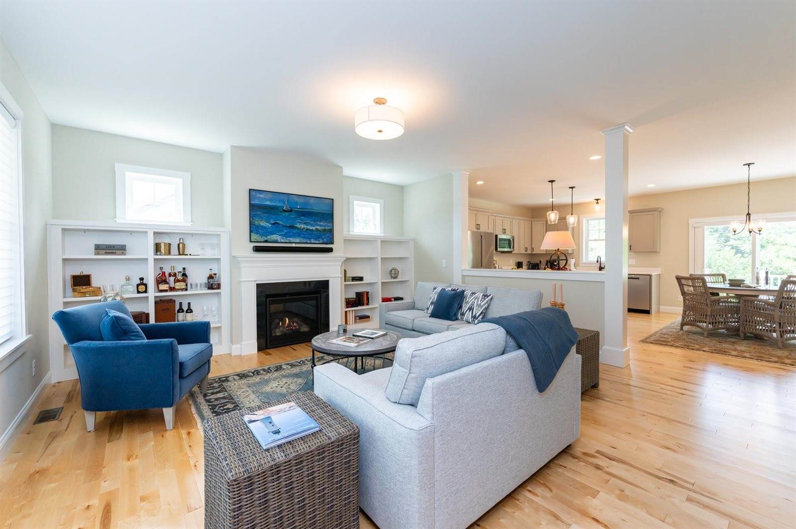 15 Rose Fountain Lane, Hampton, NH 03842