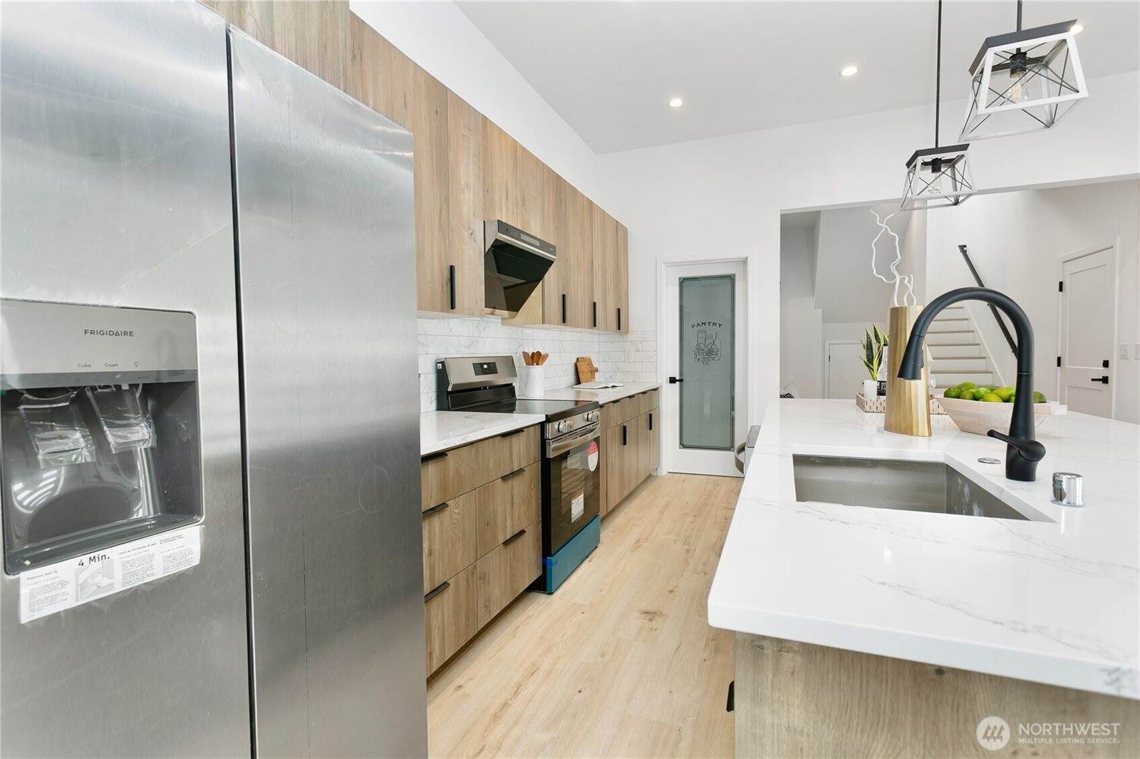 12236 77th Avenue South, Seattle, WA 98178