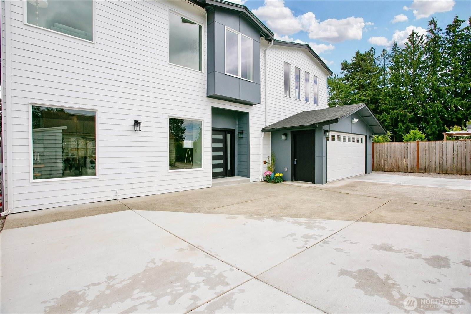 12236 77th Avenue South, Seattle, WA 98178