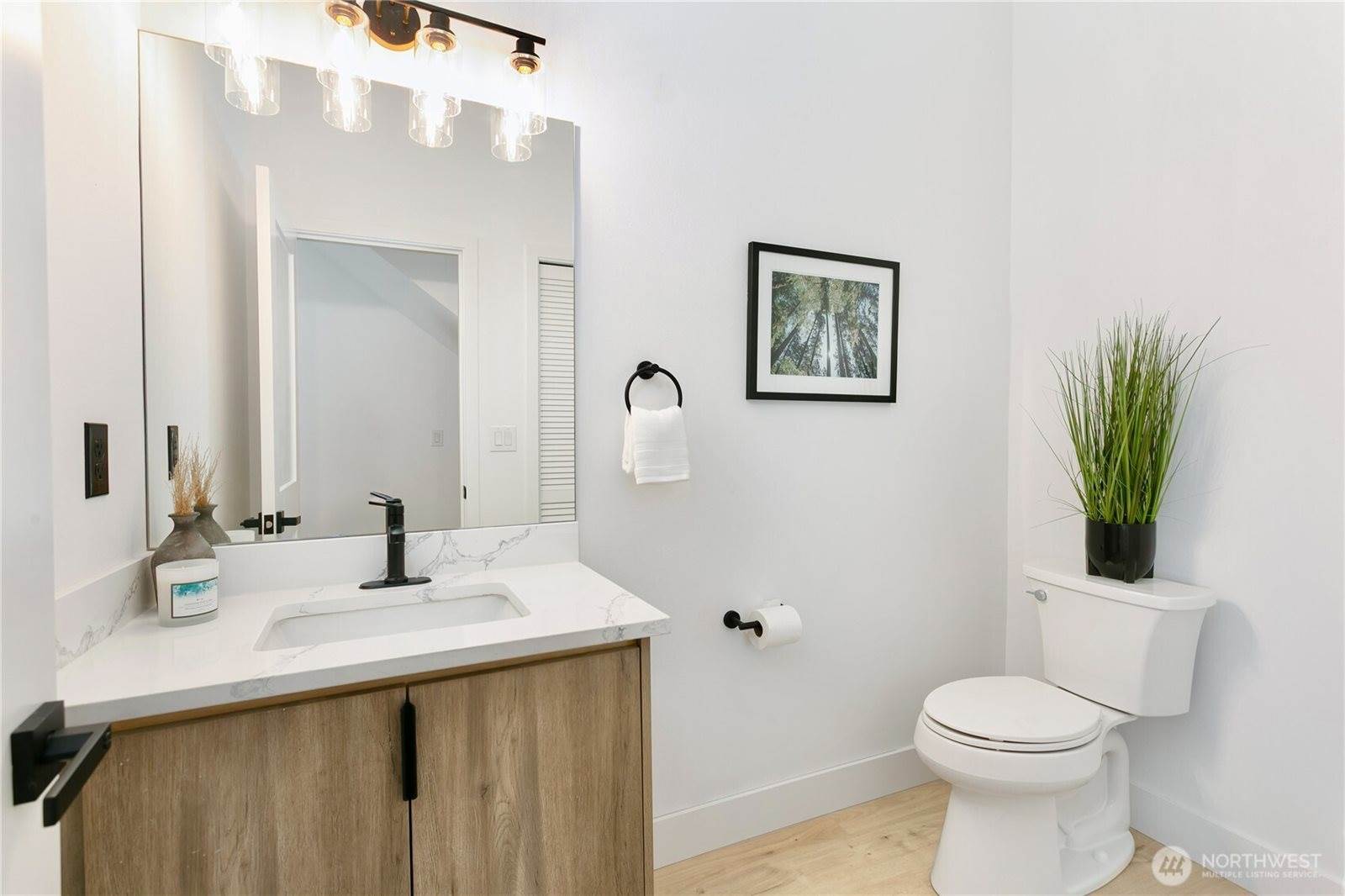 12236 77th Avenue South, Seattle, WA 98178