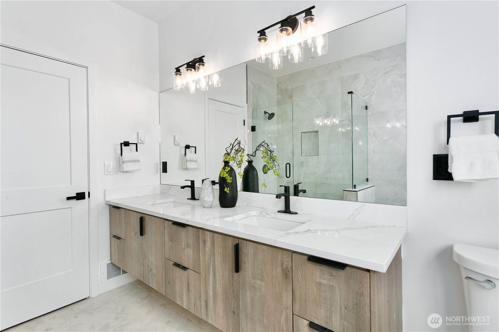 12236 77th Avenue South, Seattle, WA 98178