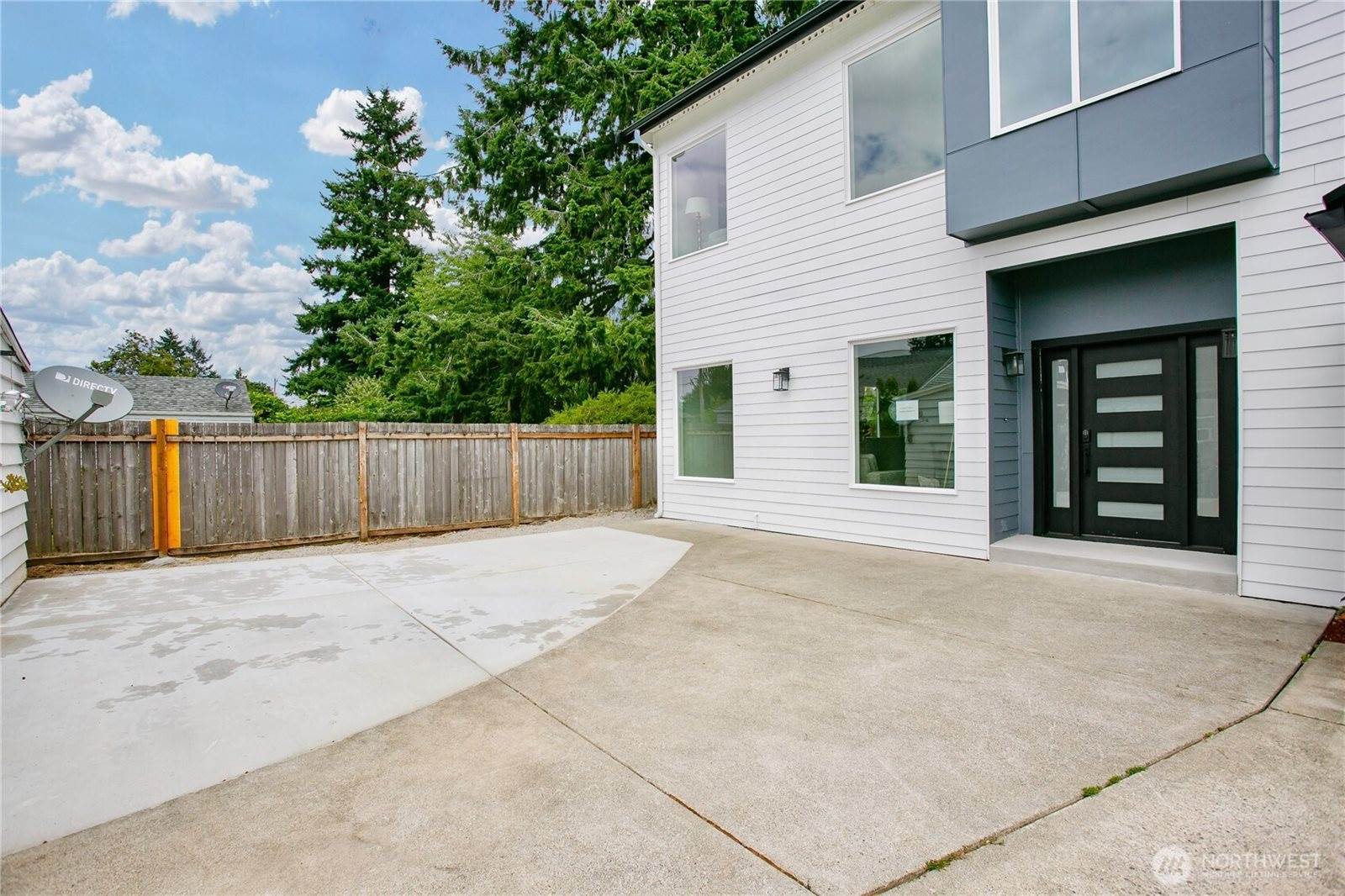 12236 77th Avenue South, Seattle, WA 98178