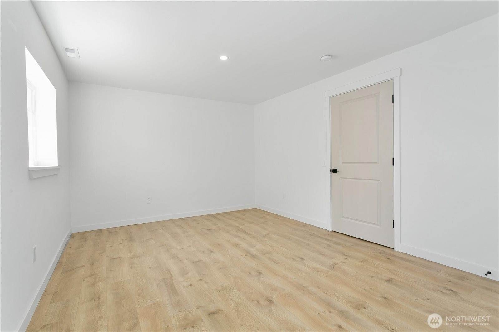 10964 SE 284th Street, Auburn, WA 98092