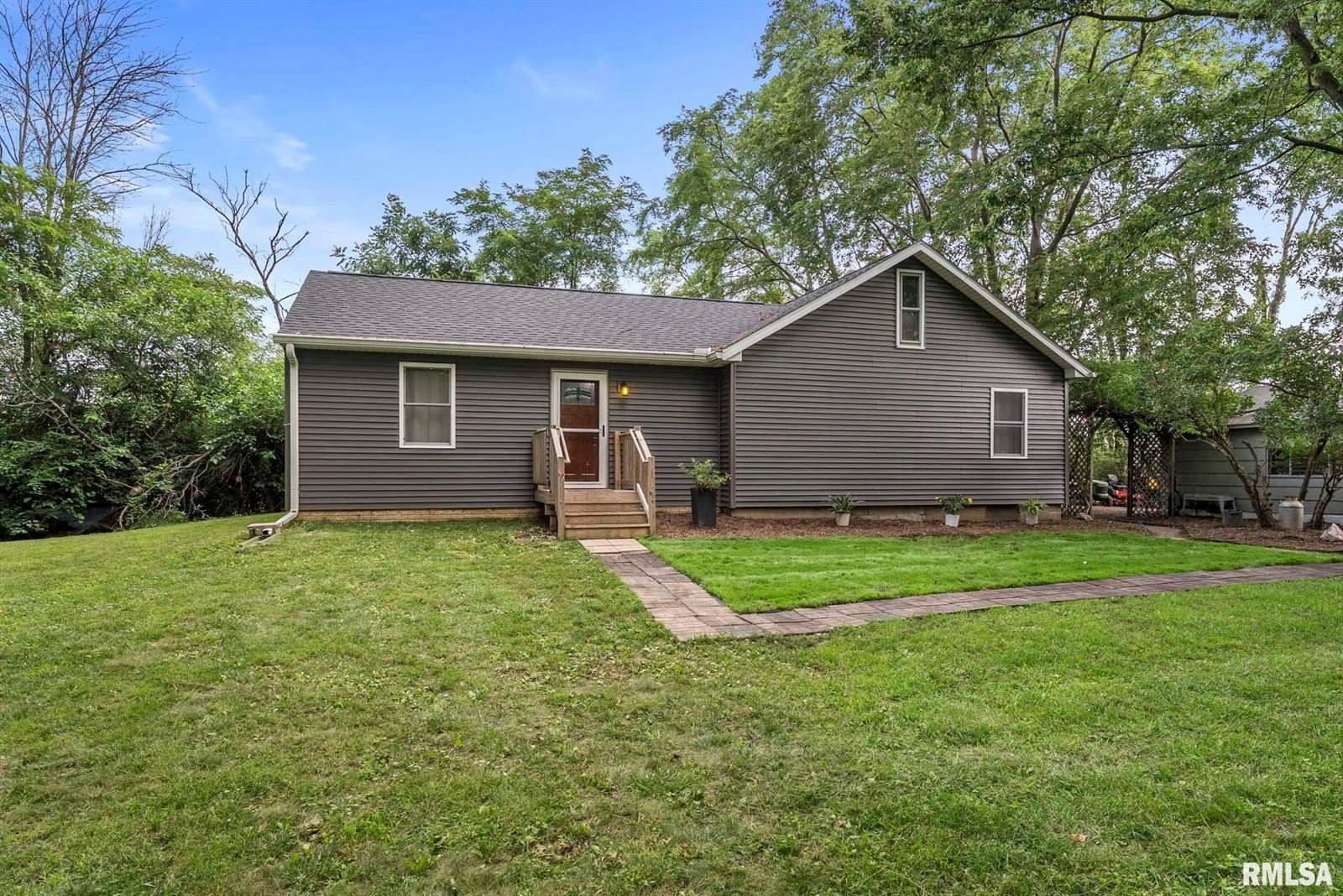 20058 Wells Ferry Road, Bettendorf, IA 52722