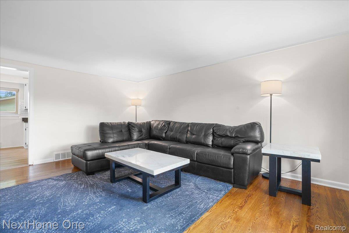 30864 Richland Street, LivoniaCity_Wayne, MI 48150