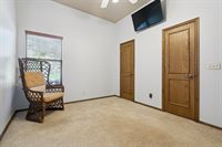 6796 Stone Valley Drive, Edmond, OK 73034