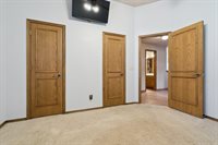 6796 Stone Valley Drive, Edmond, OK 73034