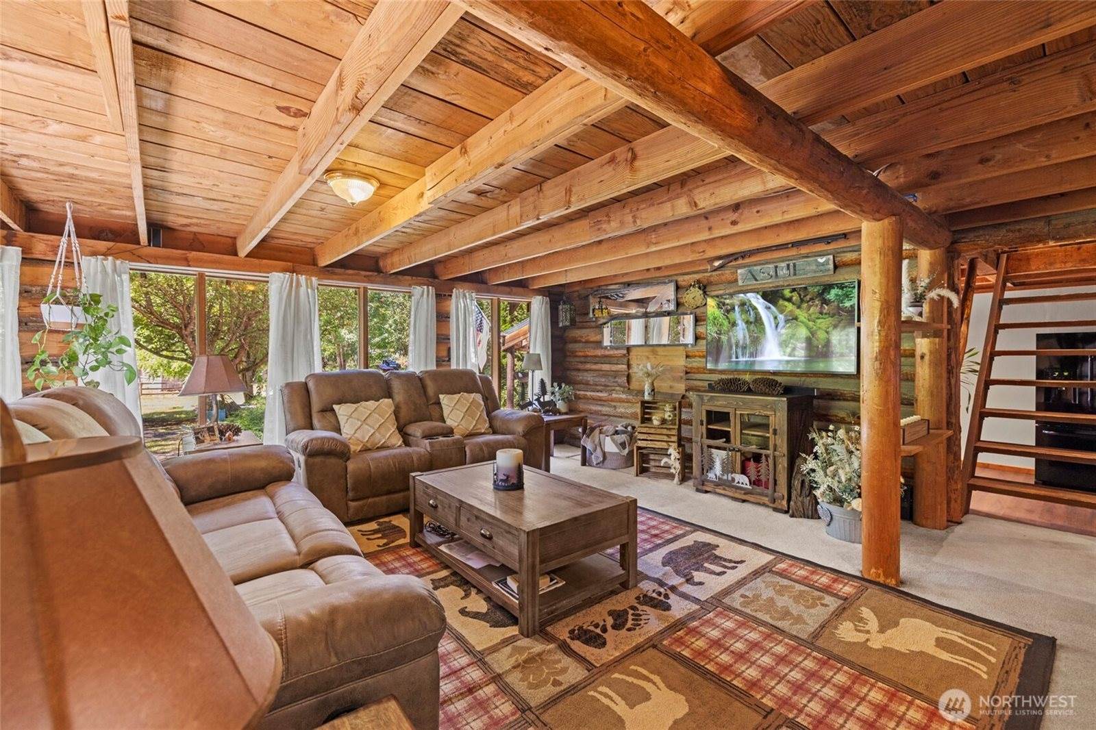 44682 Concrete Sauk Valley Road, Concrete, WA 98237