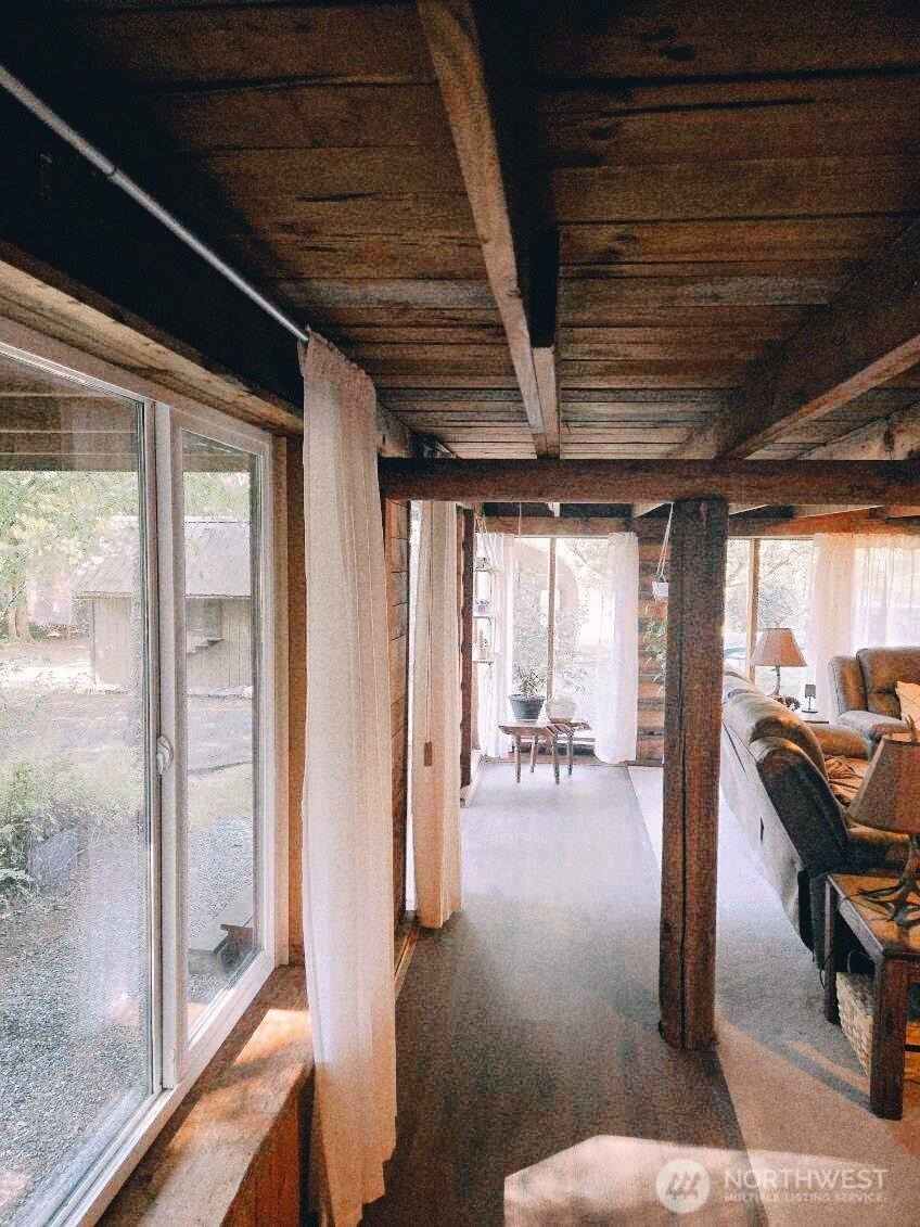 44682 Concrete Sauk Valley Road, Concrete, WA 98237