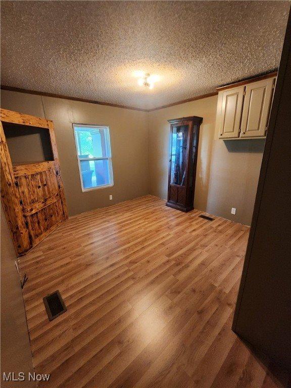 67660 East Lofland Road, Cambridge, OH 43725