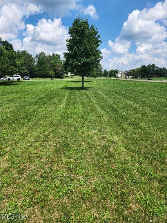 67660 East Lofland Road, Cambridge, OH 43725