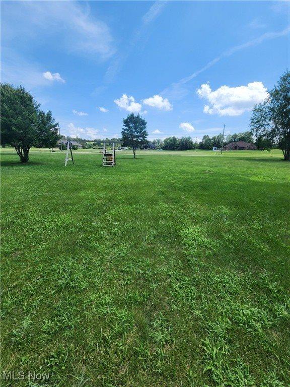 67660 East Lofland Road, Cambridge, OH 43725