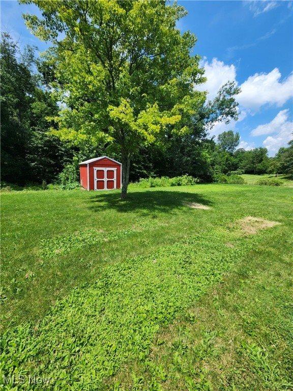 67660 East Lofland Road, Cambridge, OH 43725