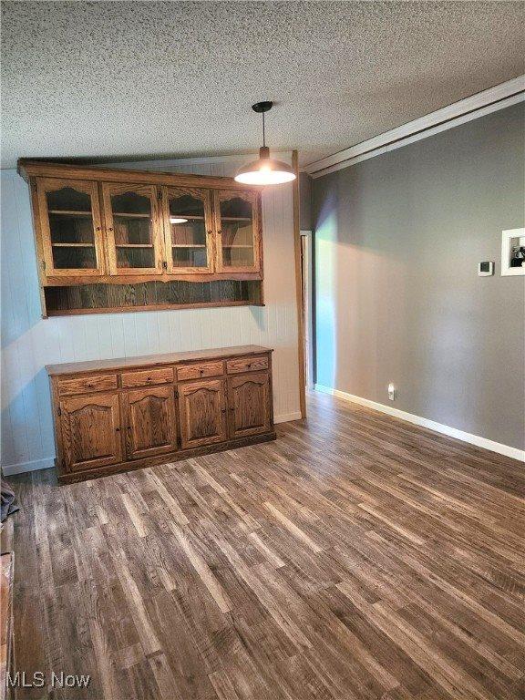 67660 East Lofland Road, Cambridge, OH 43725