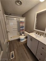 67660 East Lofland Road, Cambridge, OH 43725