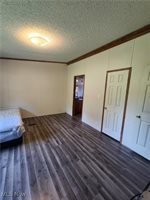 67660 East Lofland Road, Cambridge, OH 43725