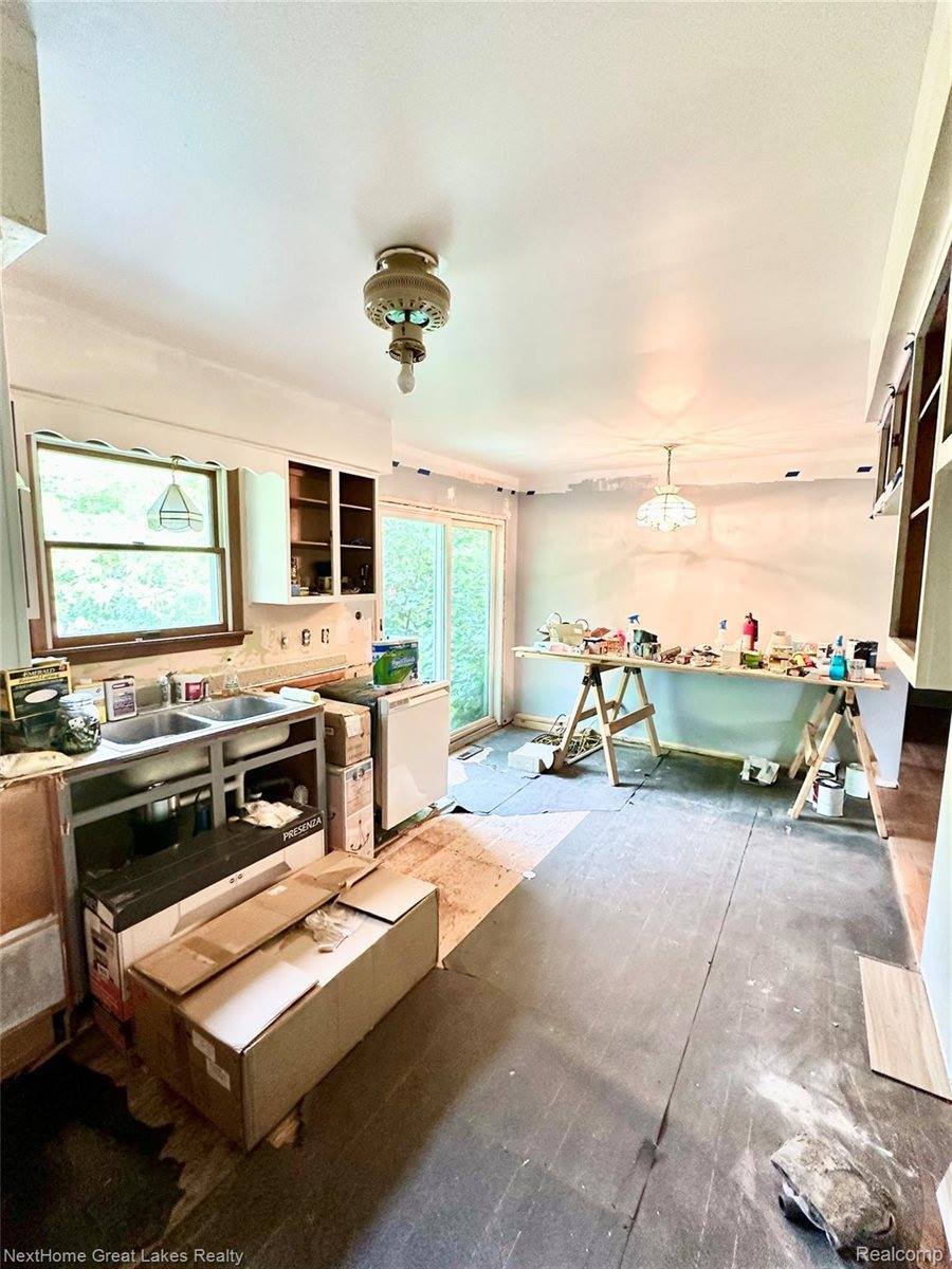 5435 Mancelona Drive, Grand Blanc, MI 48439