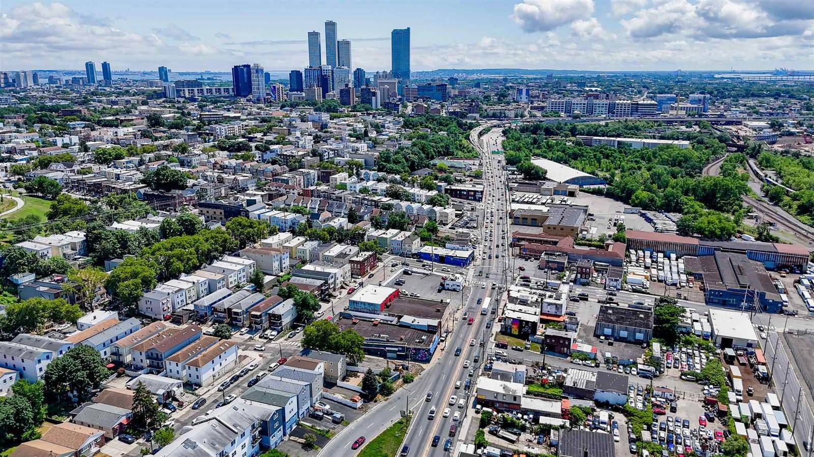 487-489 Tonnelle Ave, JC, Heights, NJ 07307