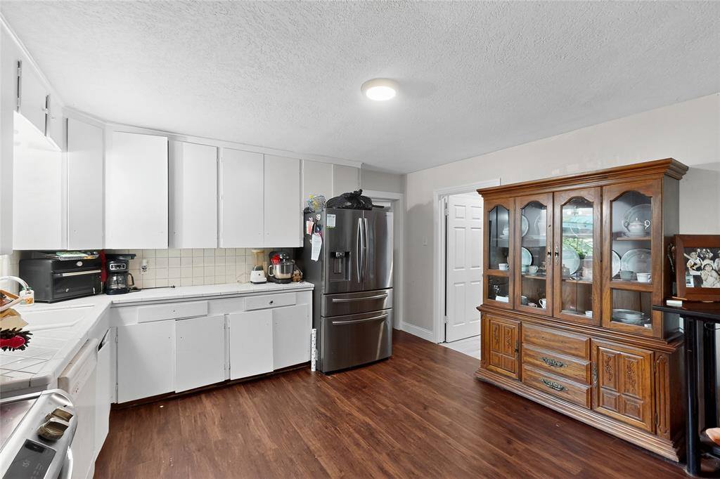 729 East Reno Road, Reno, TX 76020