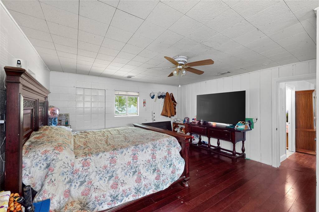 729 East Reno Road, Reno, TX 76020