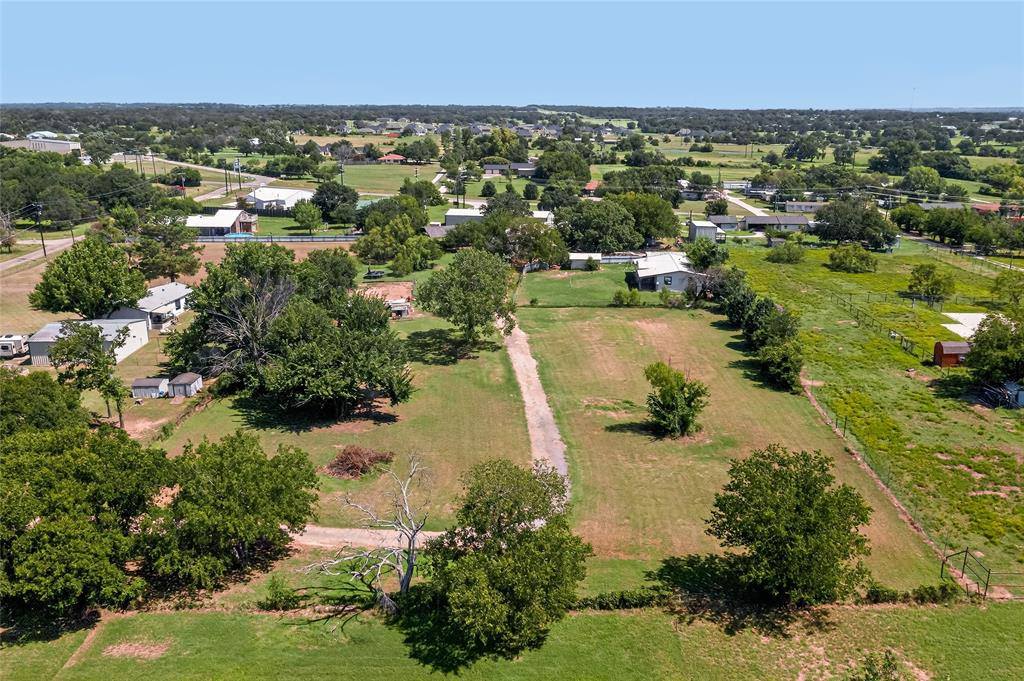 729 East Reno Road, Reno, TX 76020