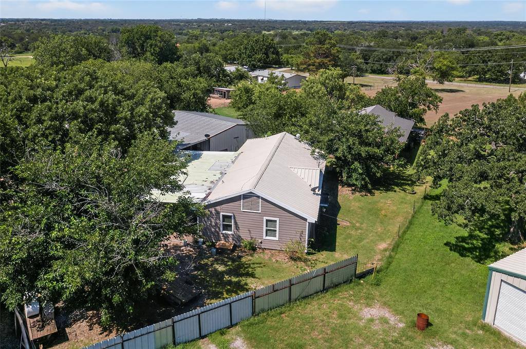 729 East Reno Road, Reno, TX 76020