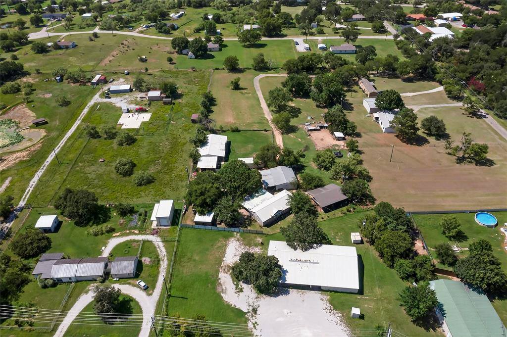 729 East Reno Road, Reno, TX 76020