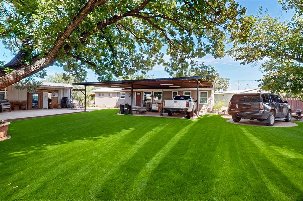 729 East Reno Road, Reno, TX 76020