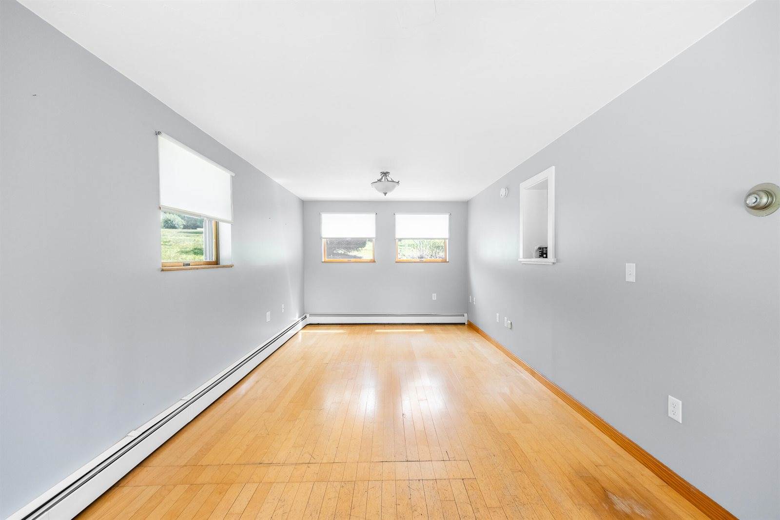 28 Park Avenue East, Brewer, ME 04412