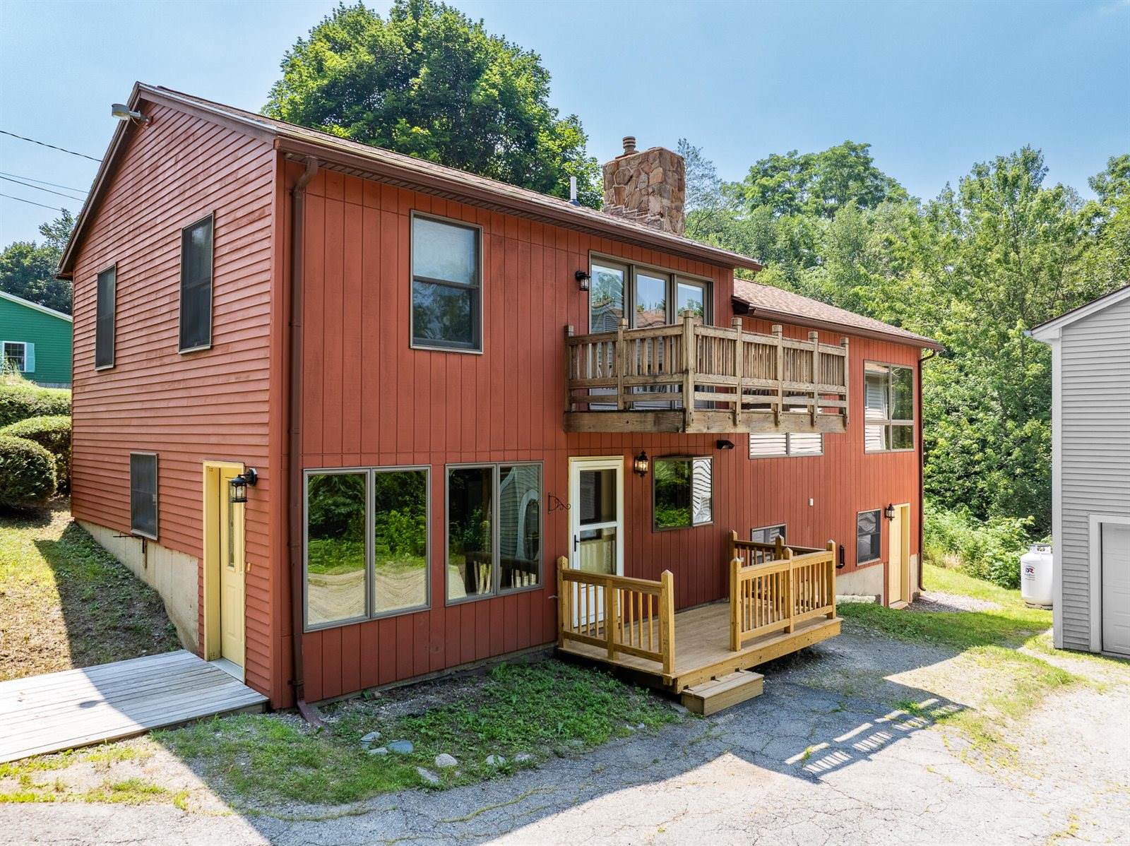 28 Park Avenue East, Brewer, ME 04412