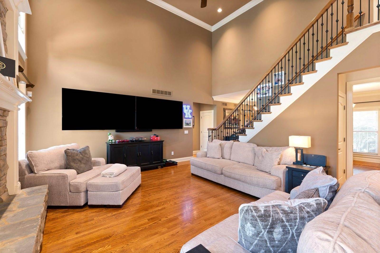 3853 Real Quiet Lane, Lexington, KY 40509