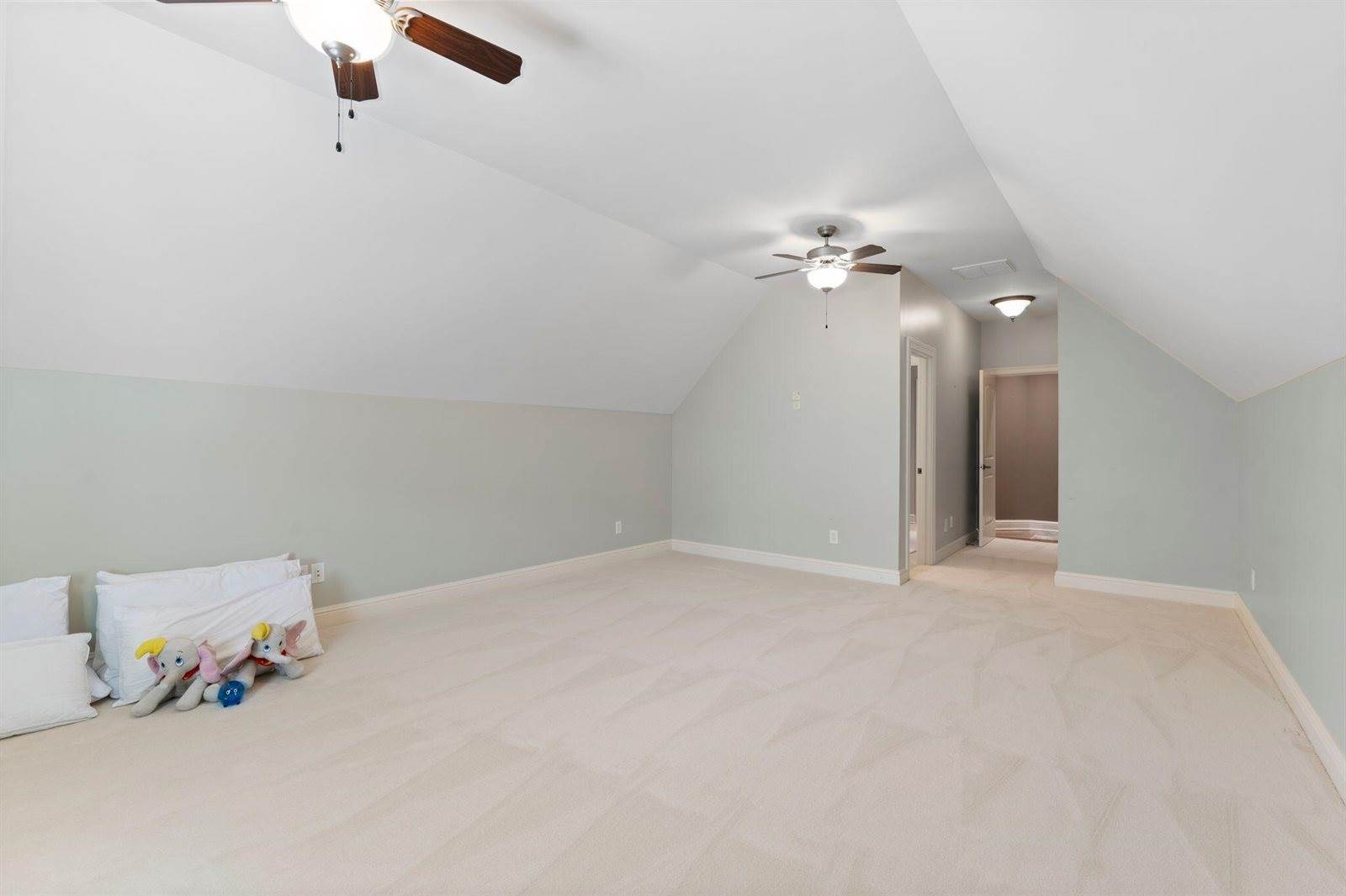 3853 Real Quiet Lane, Lexington, KY 40509